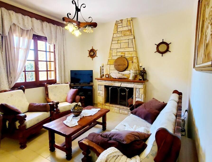 Poli House Family Villa W/ Pool Corfu  Buitenkant foto